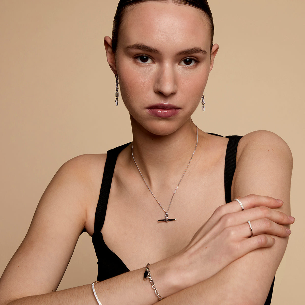 Hardware T-Bar Pendant Necklace in Silver-Astrid & Miyu