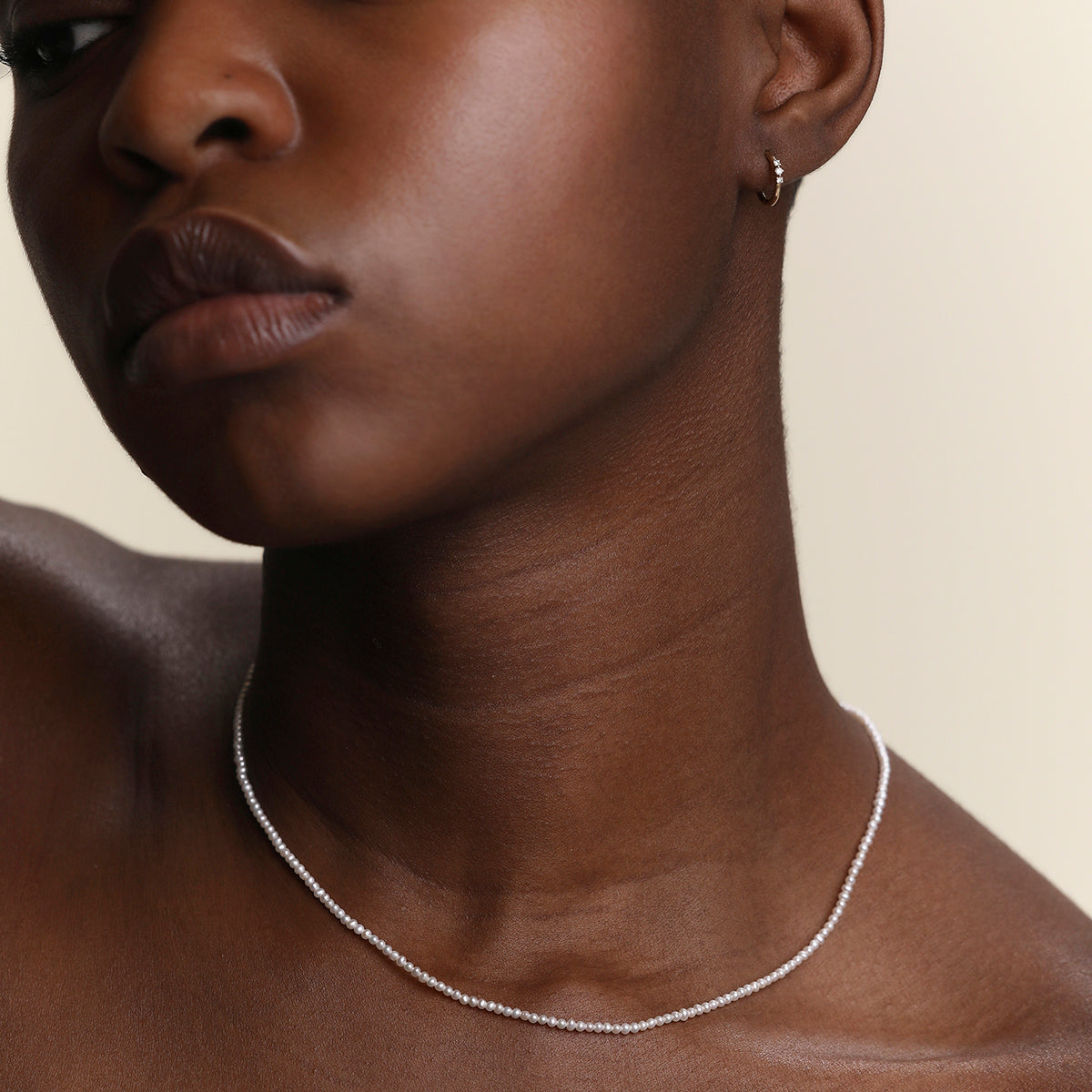 Pearl Necklace in Solid Gold-Astrid & Miyu