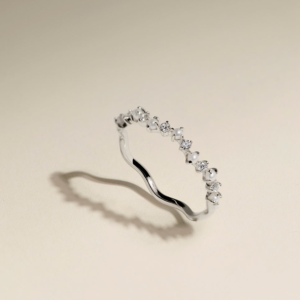 Diamond & Pearl Scalloped Ring in Solid White Gold-Astrid & Miyu