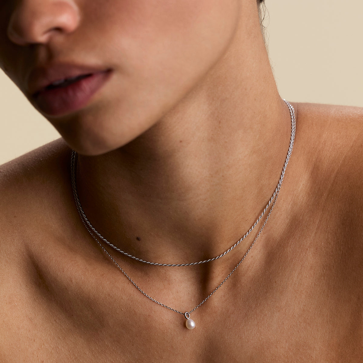 Pearl Pendant Necklace in Silver-Astrid & Miyu