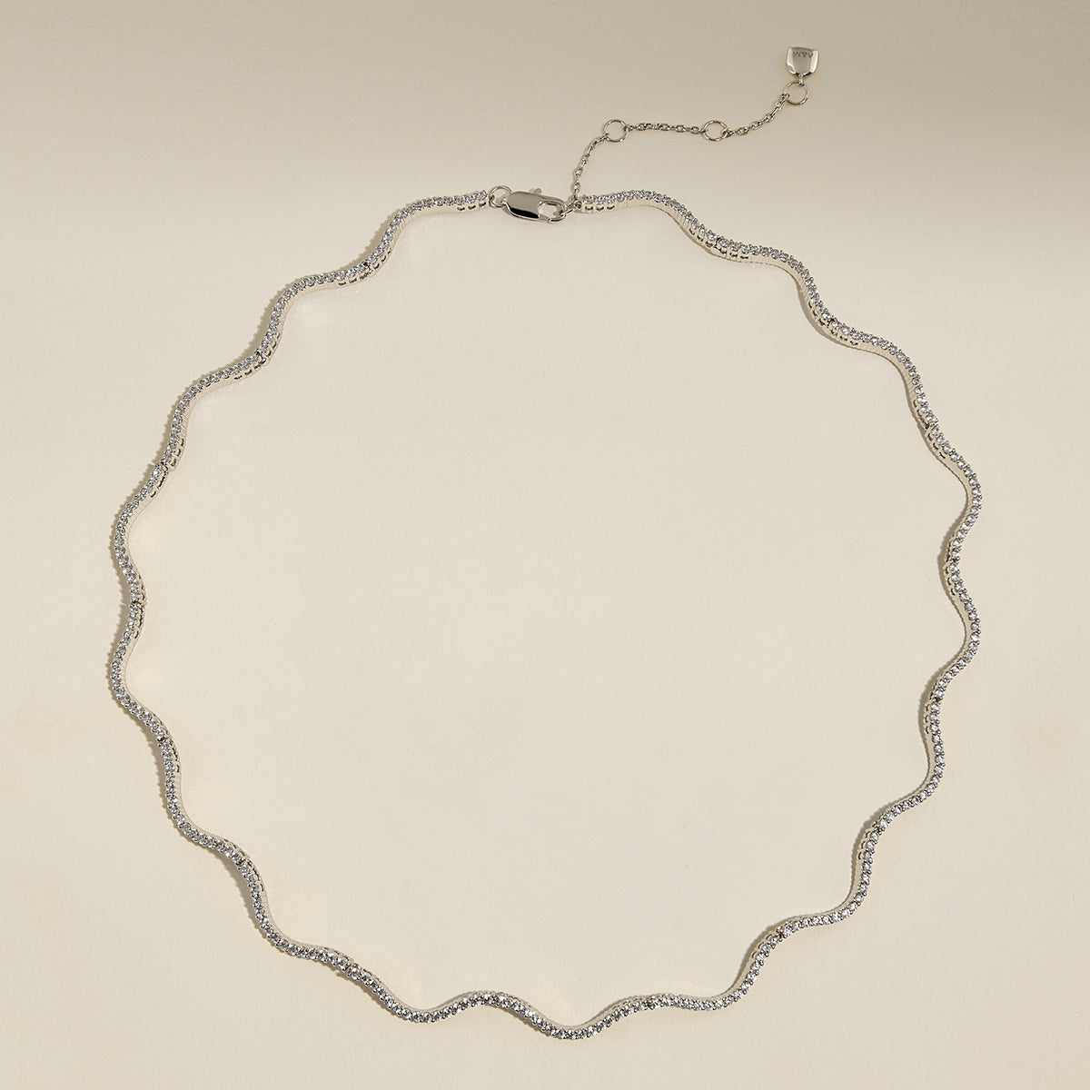 Scalloped Tennis Chain Necklace in Silver-Astrid & Miyu