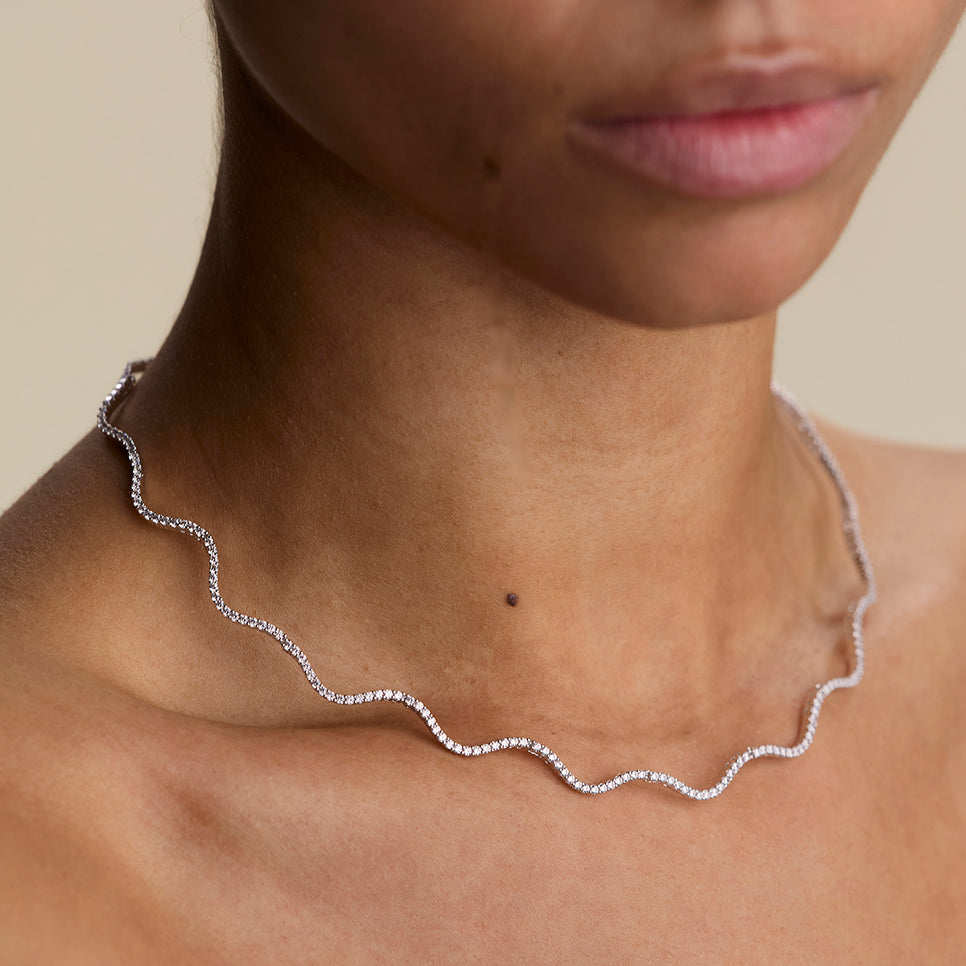 Scalloped Tennis Chain Necklace in Silver-Astrid & Miyu