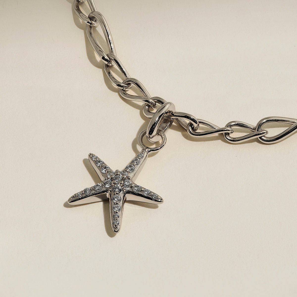 Starfish Clip Charm in Silver-Astrid & Miyu