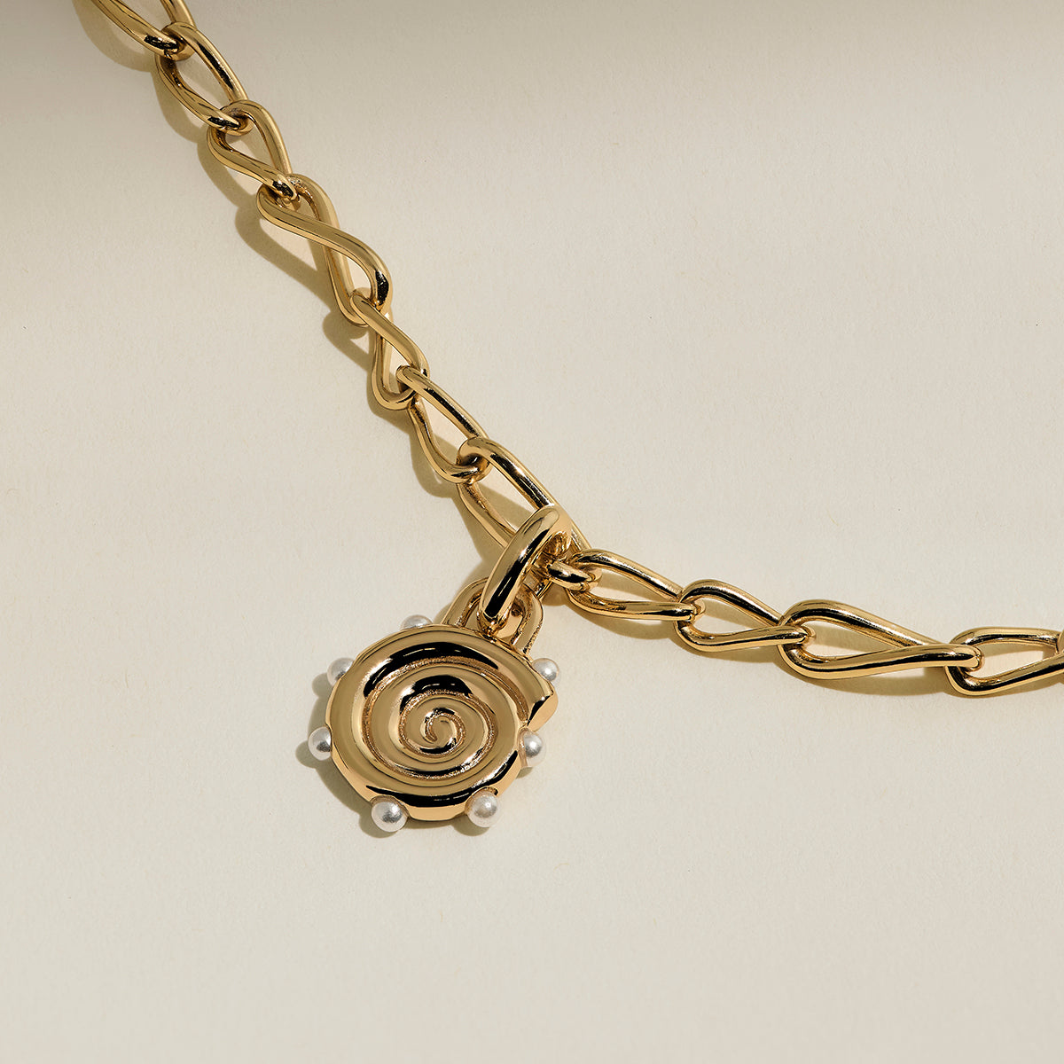 Solstice Clip Charm in Gold-Astrid & Miyu