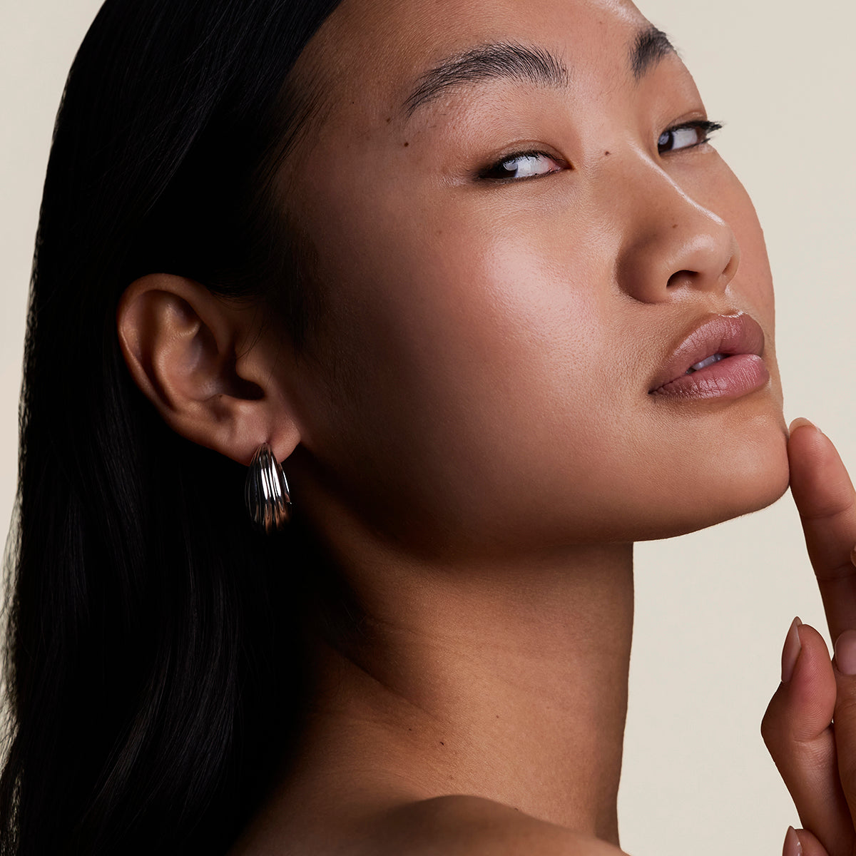 Ripple Wave Hoops in Silver-Astrid & Miyu