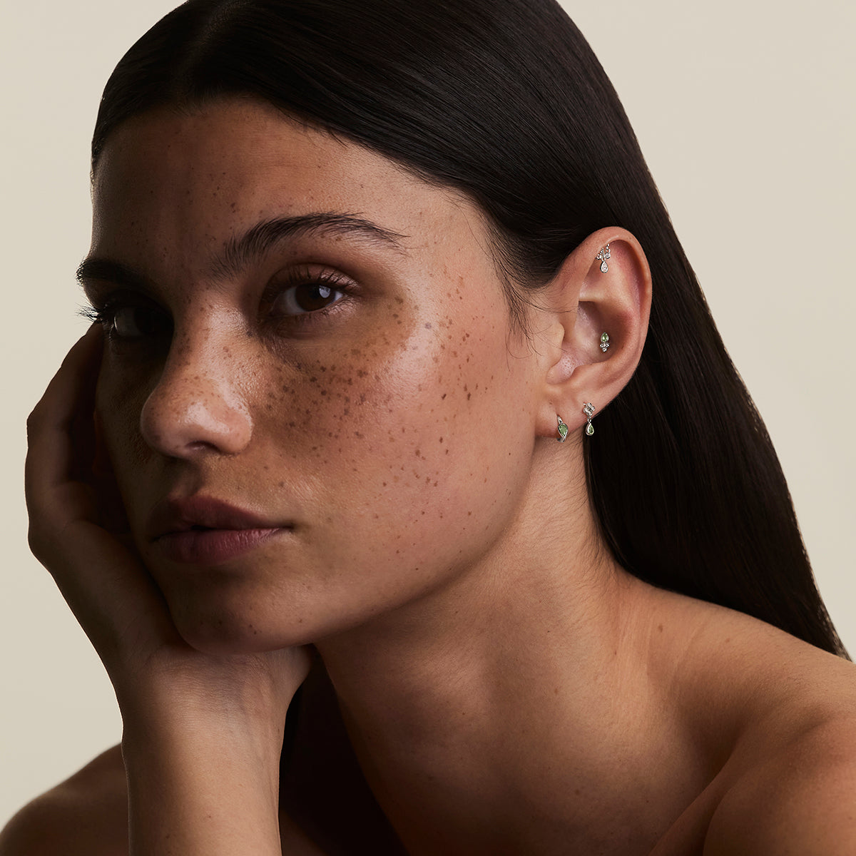 Green Sapphire Pear Seamless Piercing Hoop in Solid White Gold-Astrid & Miyu