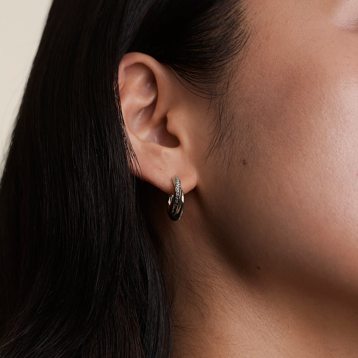 Crystal Cosmic Twist Medium Hoops in Silver-Astrid & Miyu