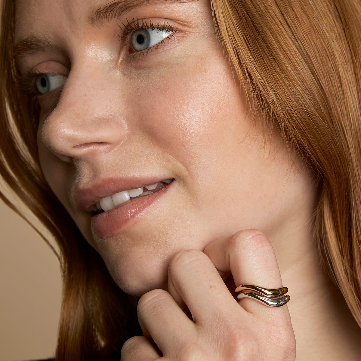 Wave Ring Stacking Set in Mixed Metal-Astrid & Miyu