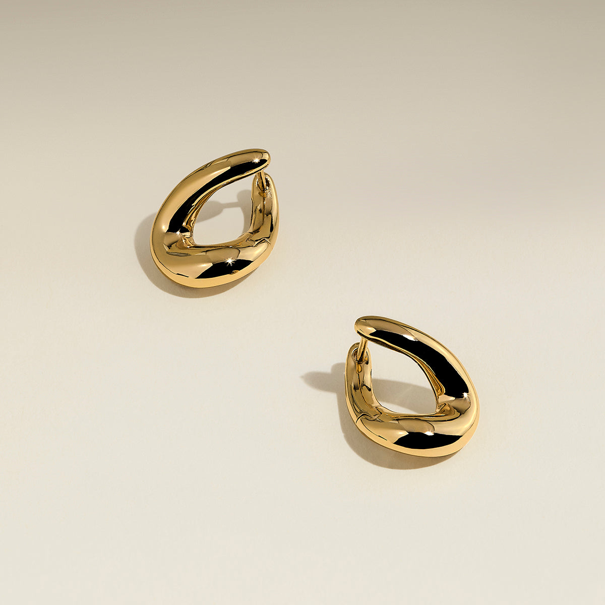 Molten Hoops in Gold