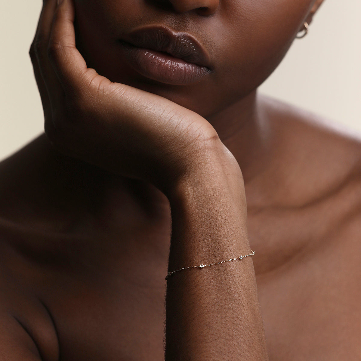 Mayfair Chain Bracelet in Solid Gold-Astrid & Miyu