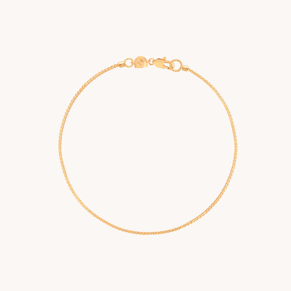 Essential Box Chain Bracelet in Gold-Astrid & Miyu