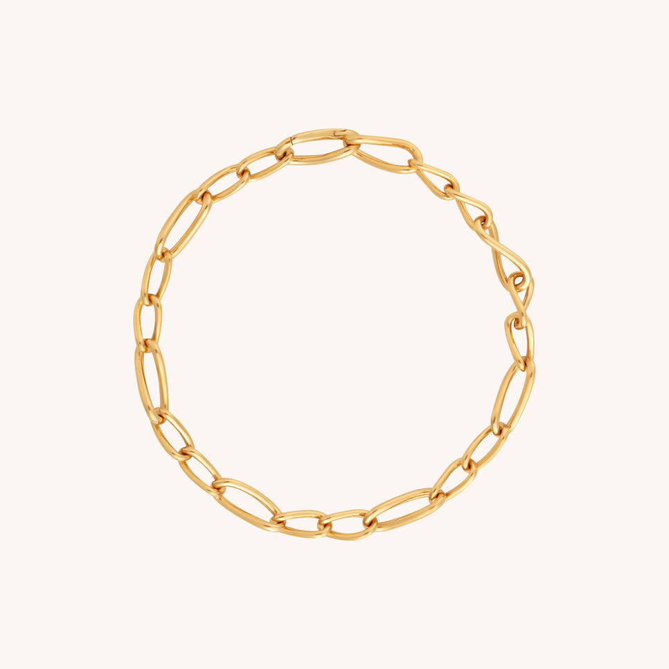 18k Gold Plated Jewellery - Infinite Slim Chain Bracelet in Gold - Chain Bracelet - Astrid & Miyu