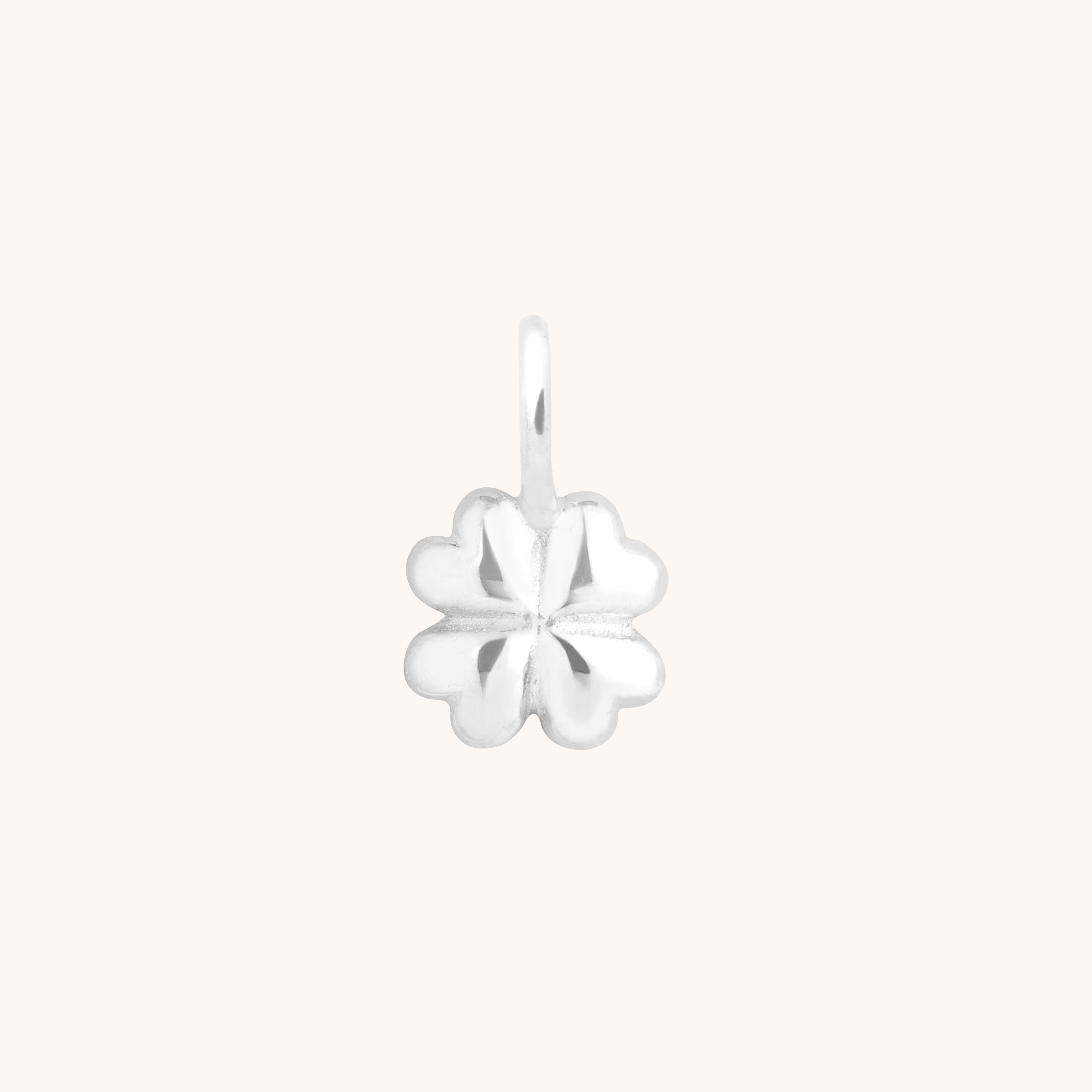 Motif Charms - Clover Charm in 9k White Gold - Welding Charm - Astrid & Miyu