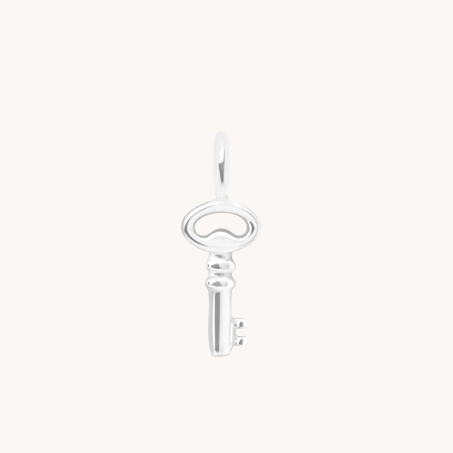 Motif Charms - Key Charm 9k White Gold - Welding Charm - Astrid & Miyu