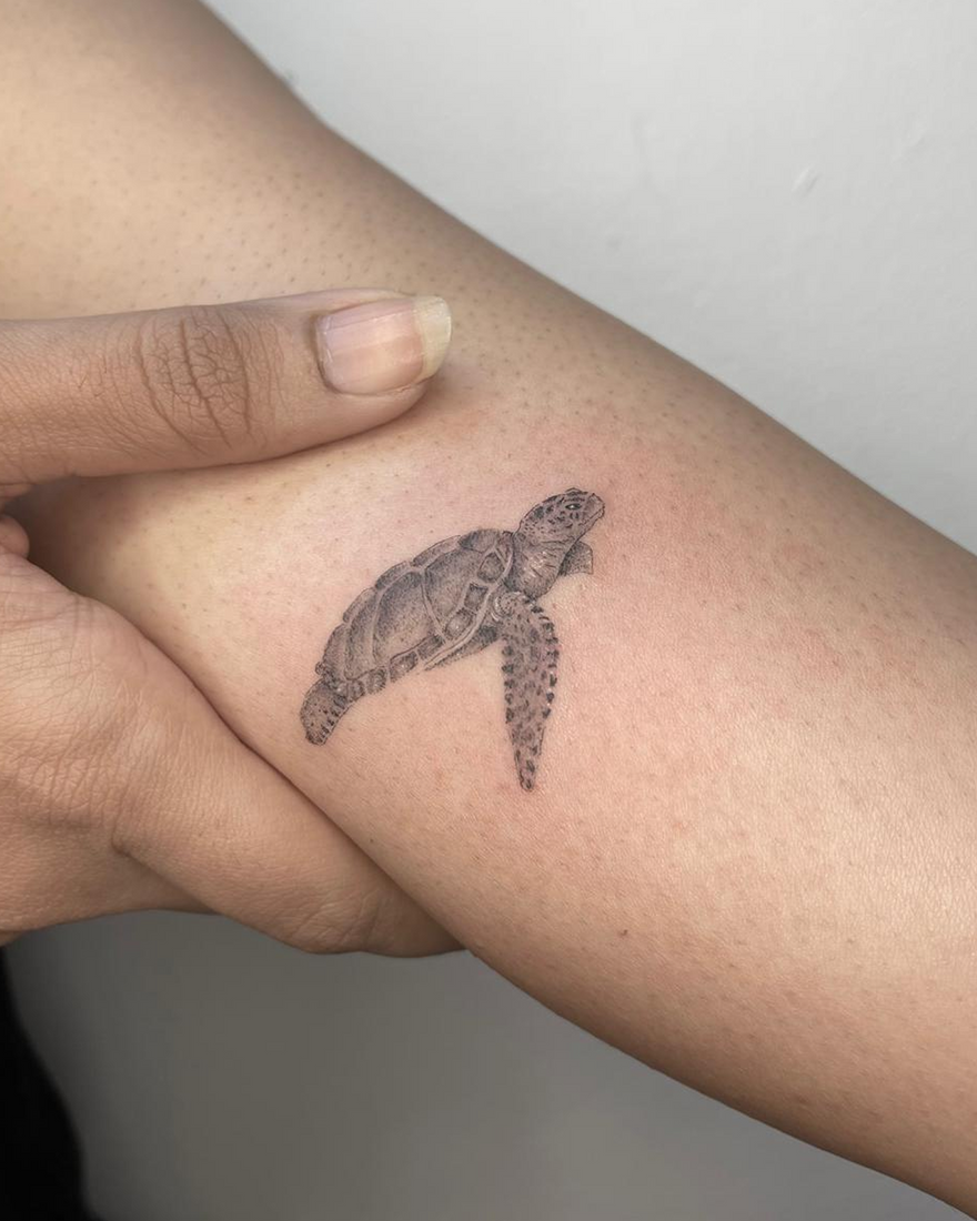 Aless_2_1-Astrid & Miyu