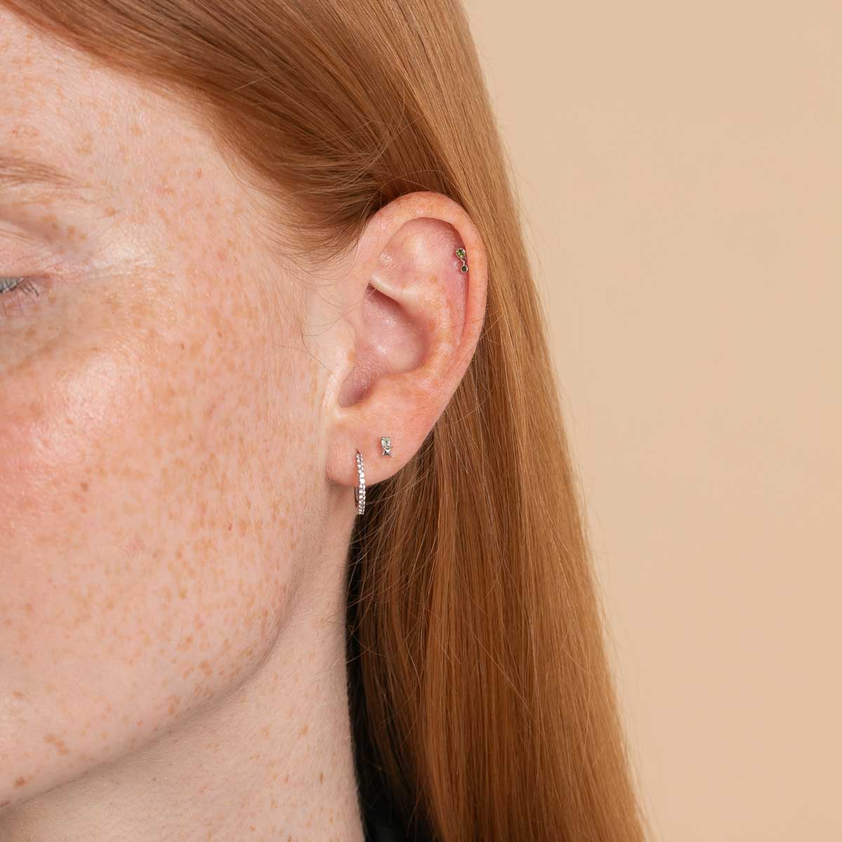 August Peridot - August Peridot Birthstone Earrings in Solid White Gold - Stud Earrings - Astrid & Miyu