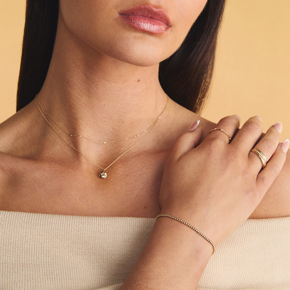 Bracelets - Beaded Bracelet in Solid Gold - Bracelets - Astrid & Miyu