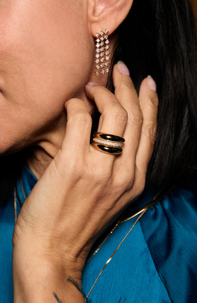 Carousel__Rings_6d0a71b2-7eb9-4ee7-9757-9bc113b50b1f-Astrid & Miyu