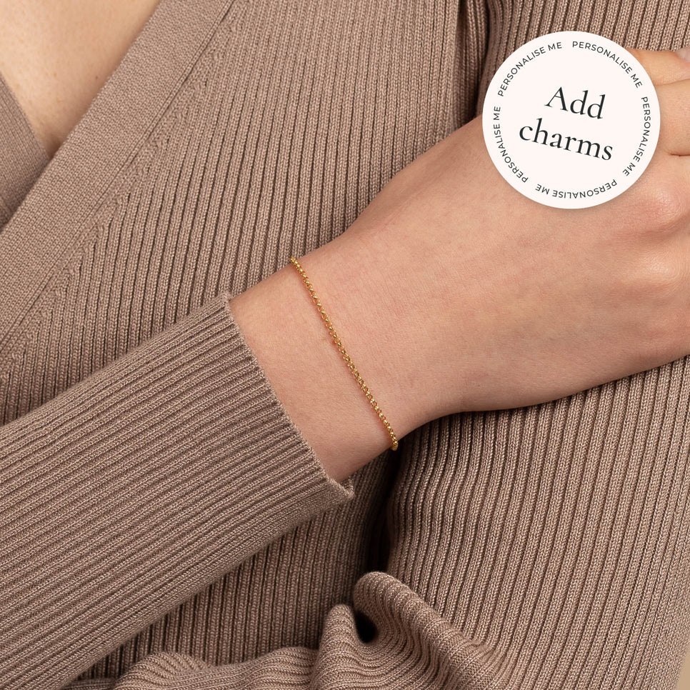 Bracelets - Chelsea Chain Bracelet in Solid Gold - Chain Bracelet - Astrid & Miyu