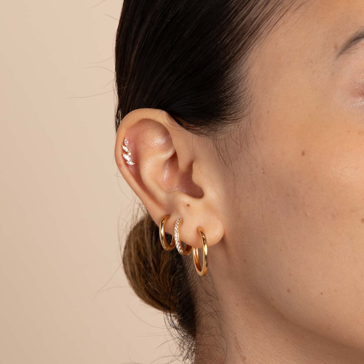 18k Gold Plated Jewellery - Crystal Barbell in Gold - Barbell Earring - Astrid & Miyu