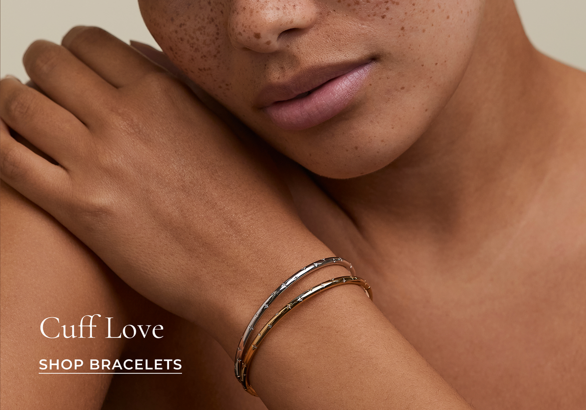 Cuff_Love_-_Desktop-Astrid & Miyu