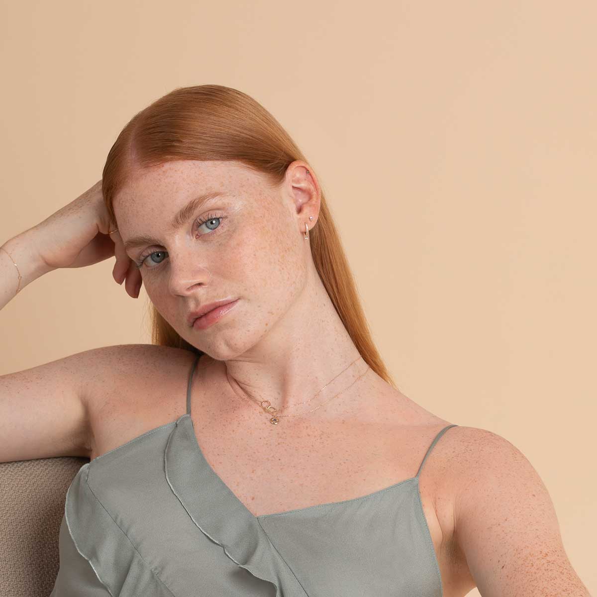 December Tanzanite - December Tanzanite Birthstone Necklace in Solid Gold - Pendant Necklace - Astrid & Miyu