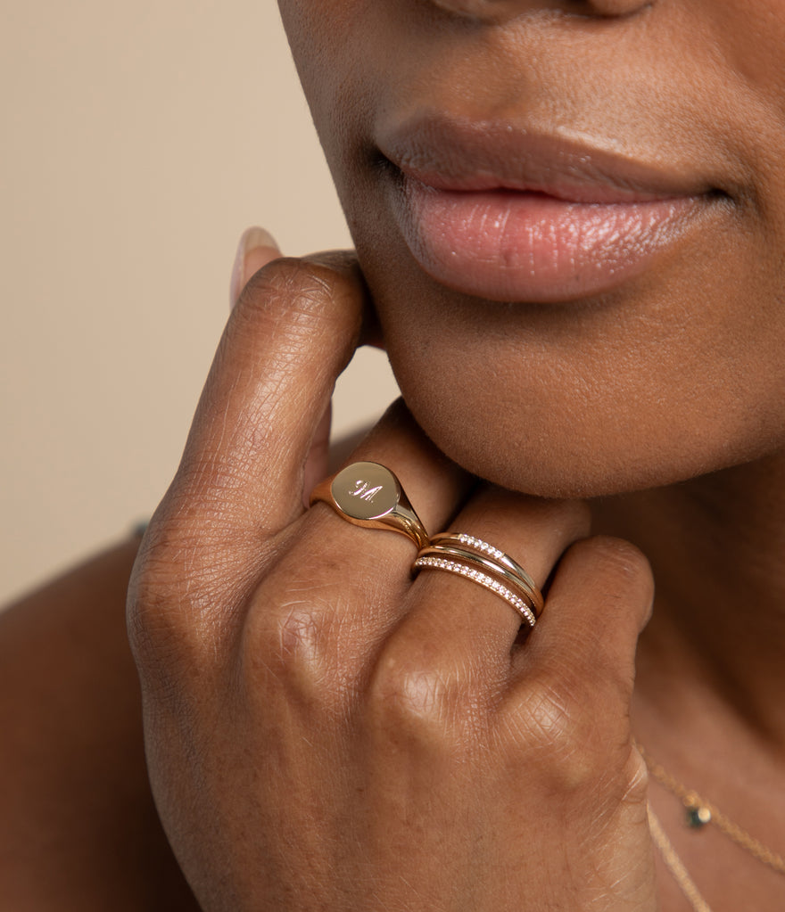 Engraving_5d391e97-7a7a-4cfa-9948-c3574c7135da-Astrid & Miyu