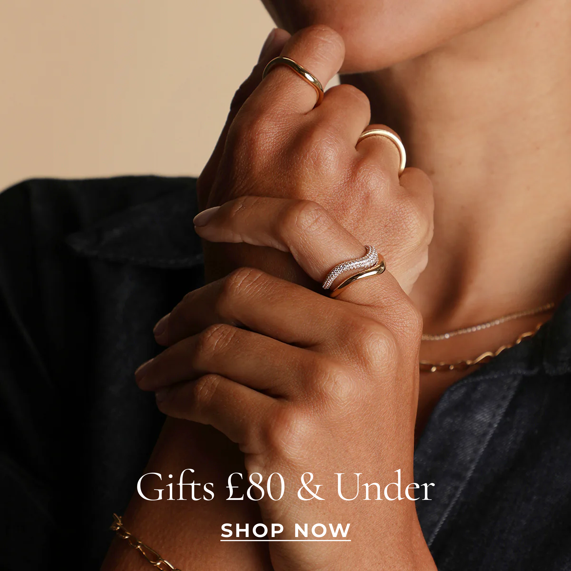 Gifts_Under_Mob_71222068-26d6-408e-81b8-baff432e8e74-Astrid & Miyu