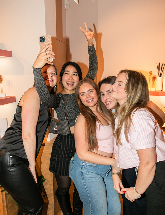 Growth_and_Development-Astrid & Miyu