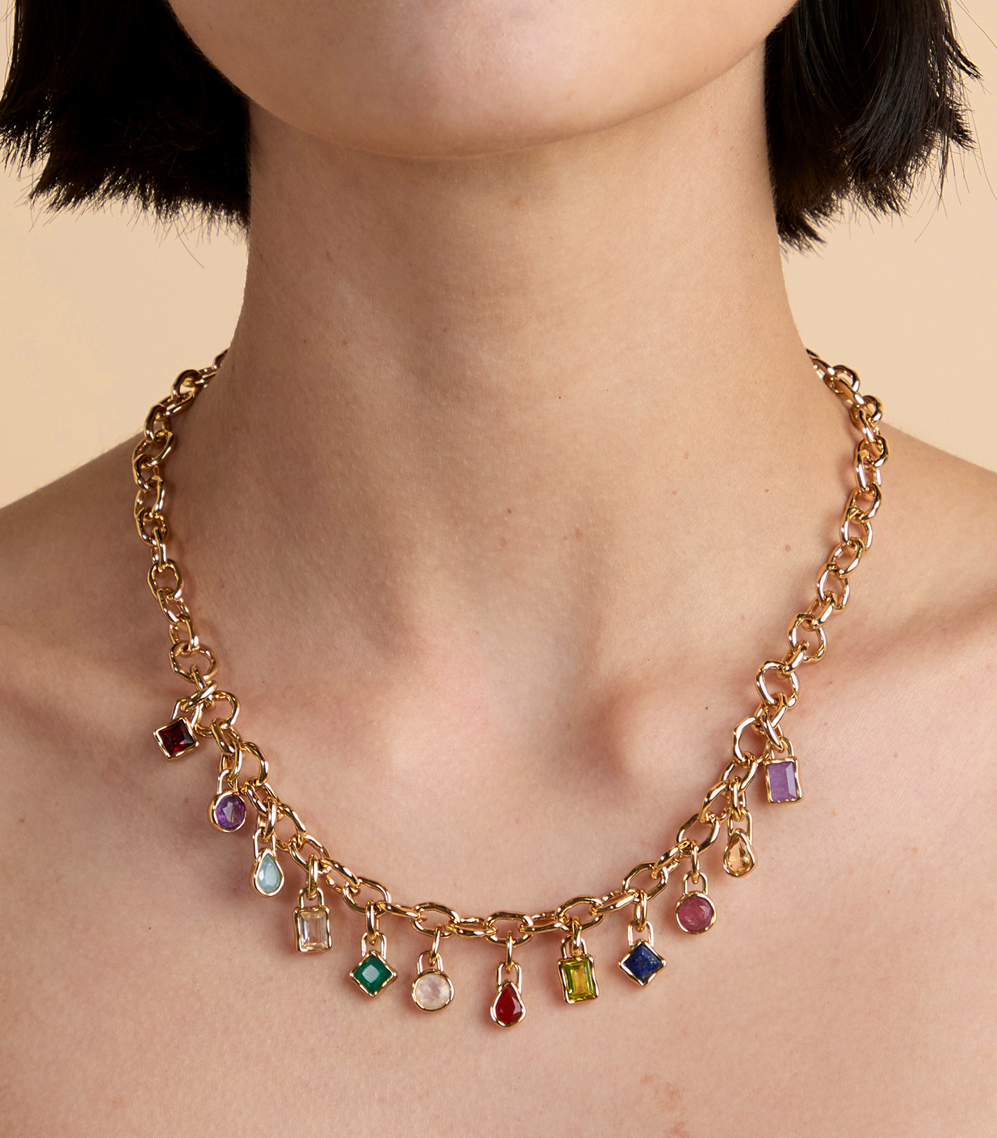 Hero_Desktop_1_1_cf5c80c5-7e80-40ab-aefd-5127dbd620d4-Astrid & Miyu