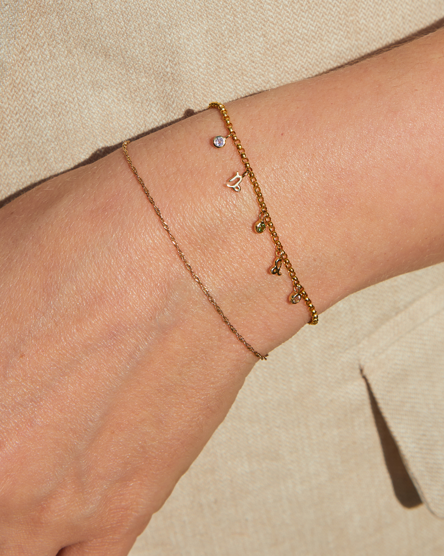 In-store_Welding_2b8065a3-36c7-4c34-8a09-148254b969ff-Astrid & Miyu