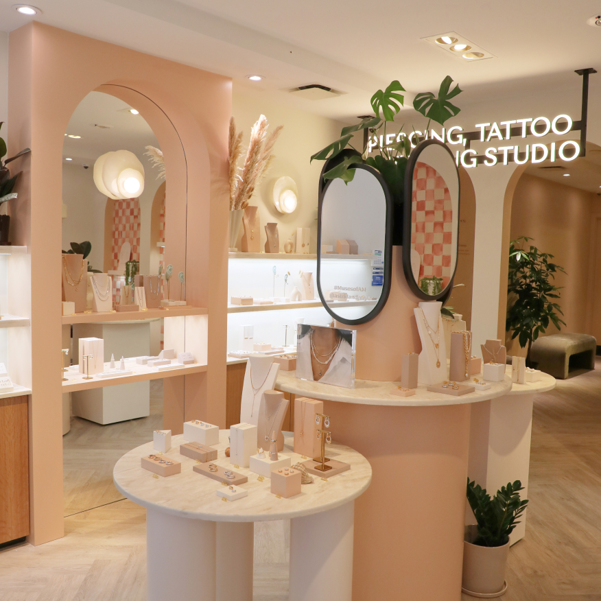 Main_Image_78ef076b-cd2a-43b7-93fb-7d1fecd6be53-Astrid & Miyu