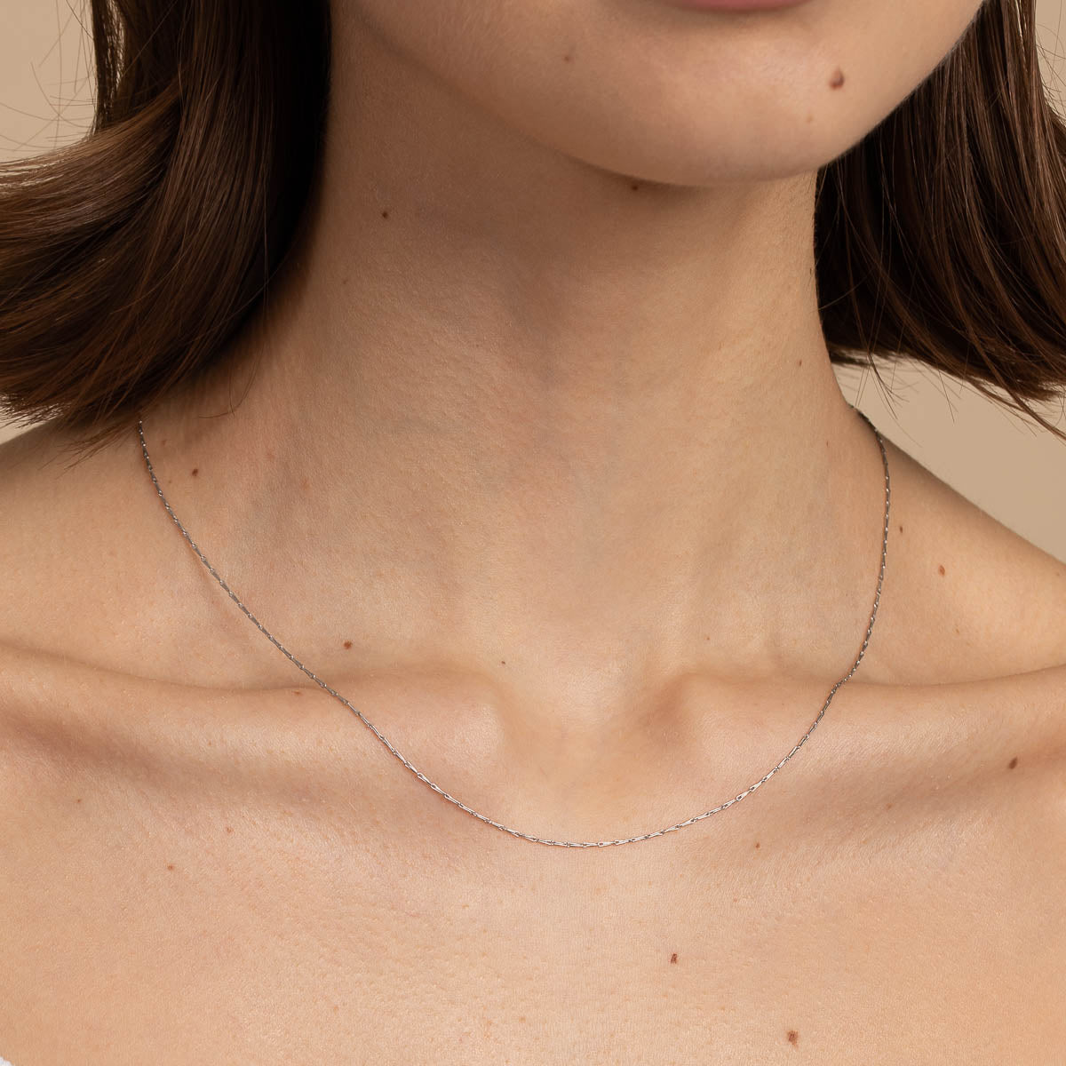Gold Necklaces - Marylebone Chain Necklace in Solid White Gold - - Astrid & Miyu
