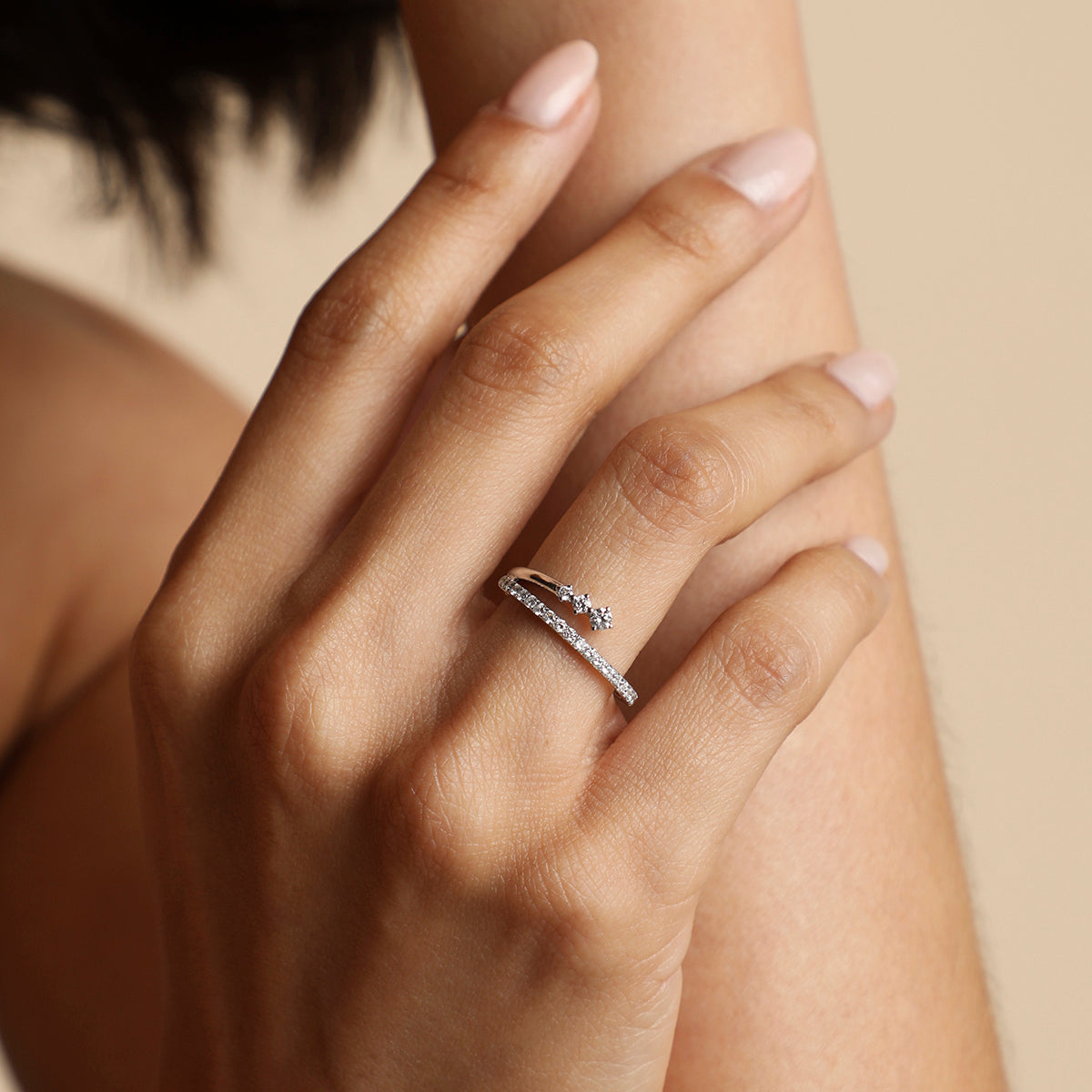 Illusion Diamond Milestone Ring in Solid White Gold-Astrid & Miyu