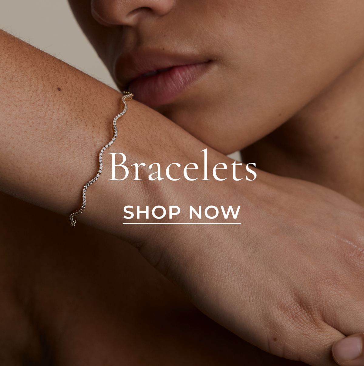 Mobile_Grid_-_Bracelets_9cd3ba93-1b5f-42d7-b2d2-de2c72e86bdd-Astrid & Miyu