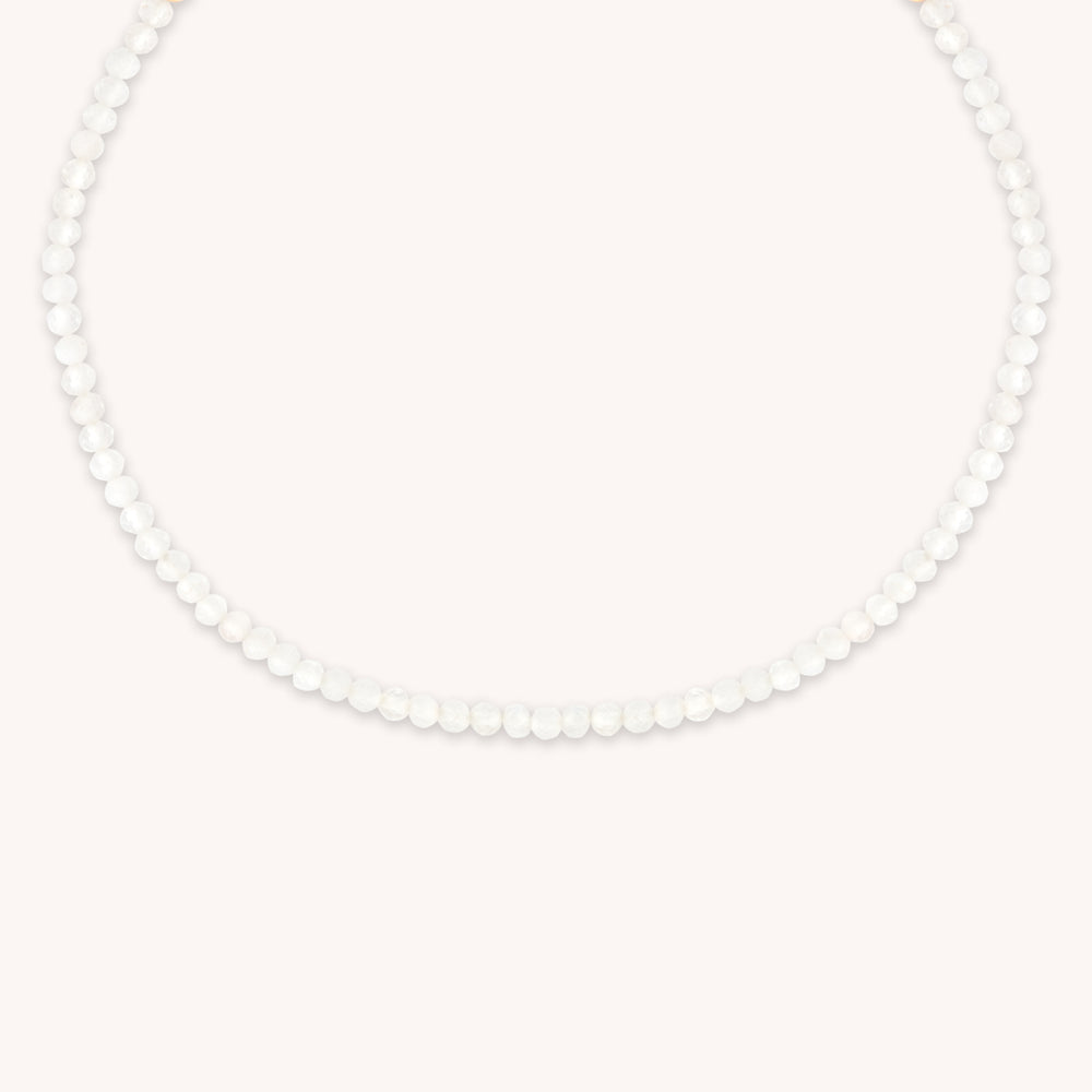 Moonstone_dd819b38-82db-494c-885c-05184f9f99c5-Astrid & Miyu