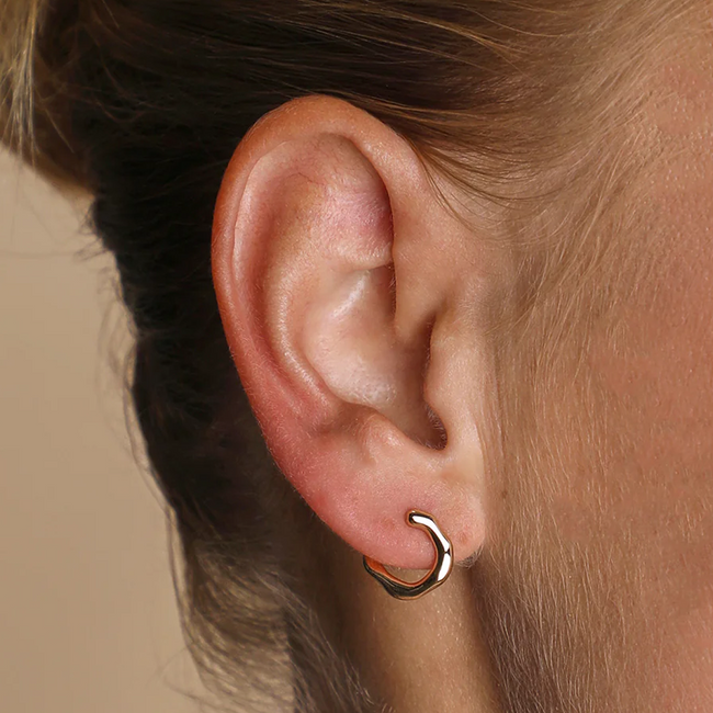 Morbit_Orbit_Small_Hoops-Astrid & Miyu