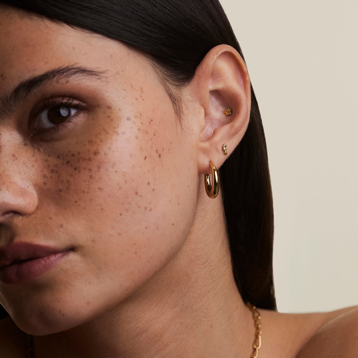 Seahorse Titanium Piercing Stud in Gold-Astrid & Miyu