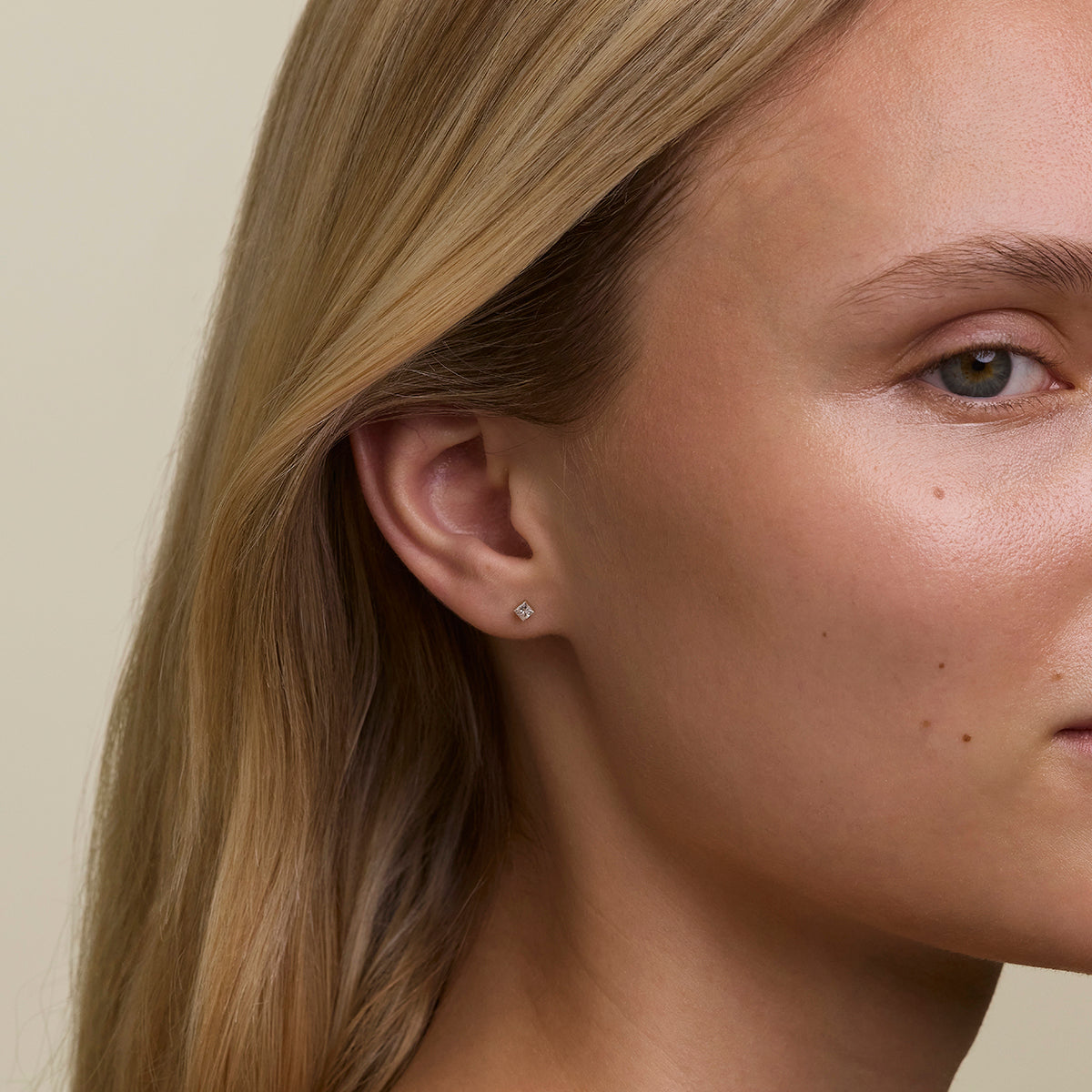 Floating Square Diamond Piercing Stud in Solid Gold-Astrid & Miyu