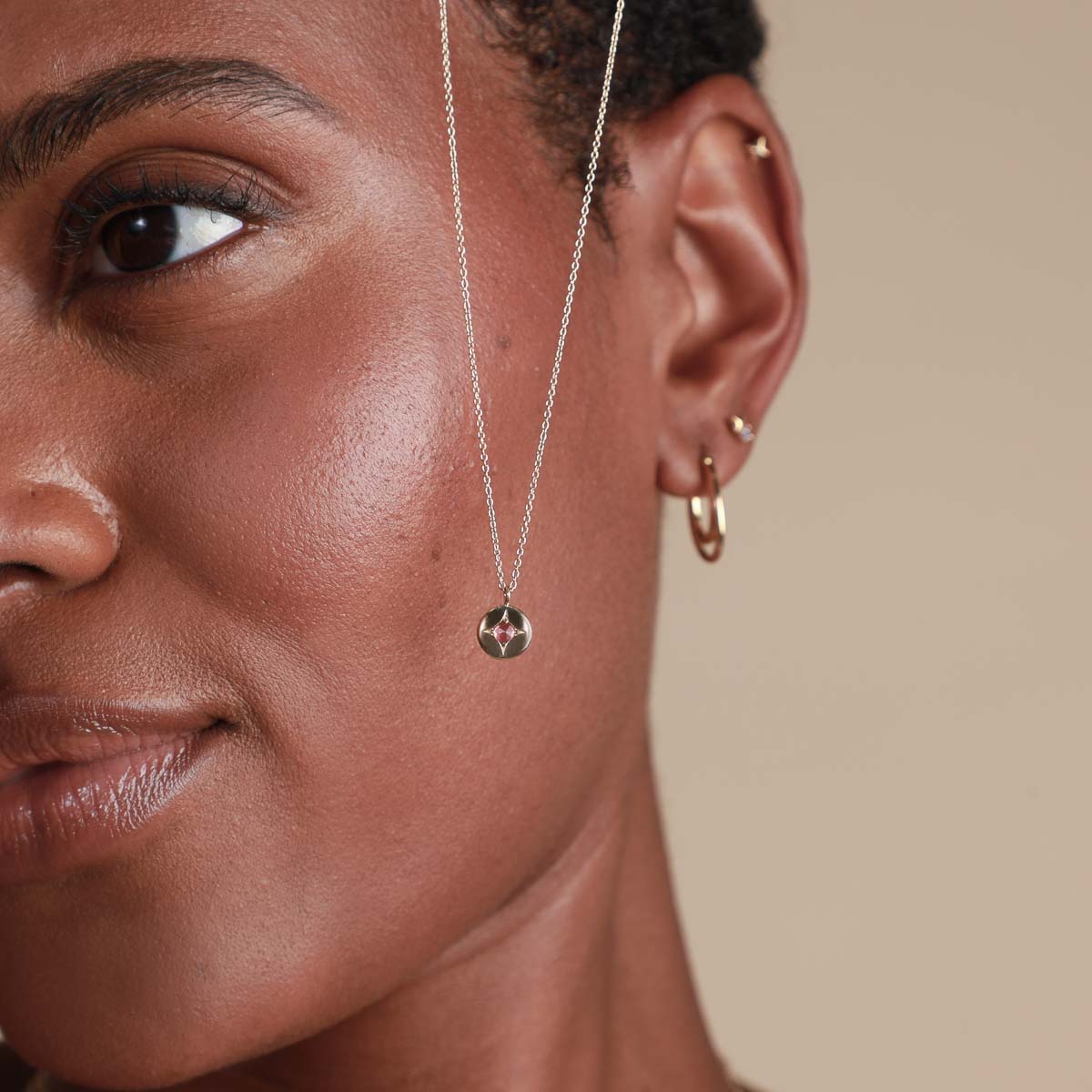 Birthstone Jewellery - January Garnet Birthstone Necklace in Solid Gold - Pendant Necklace - Astrid & Miyu