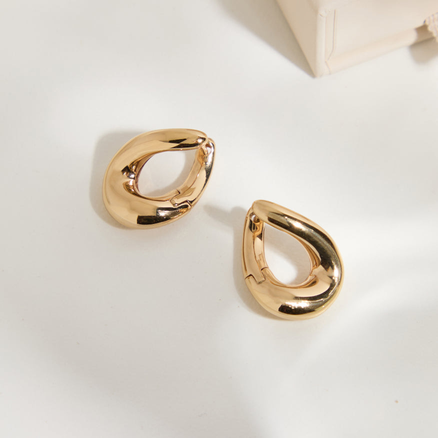 Recycled_silver_v1-Astrid & Miyu