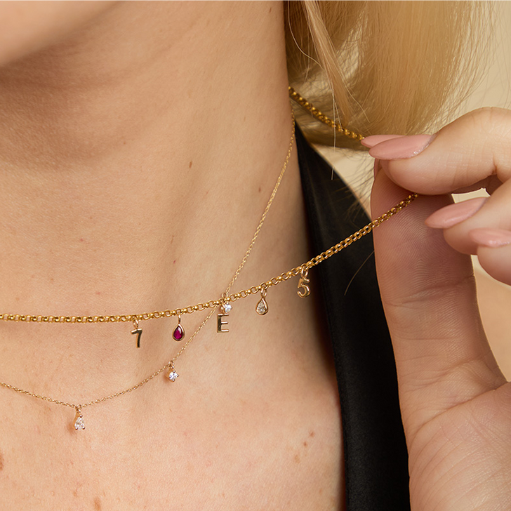 Story_Charms_Image_Overlay-Astrid & Miyu