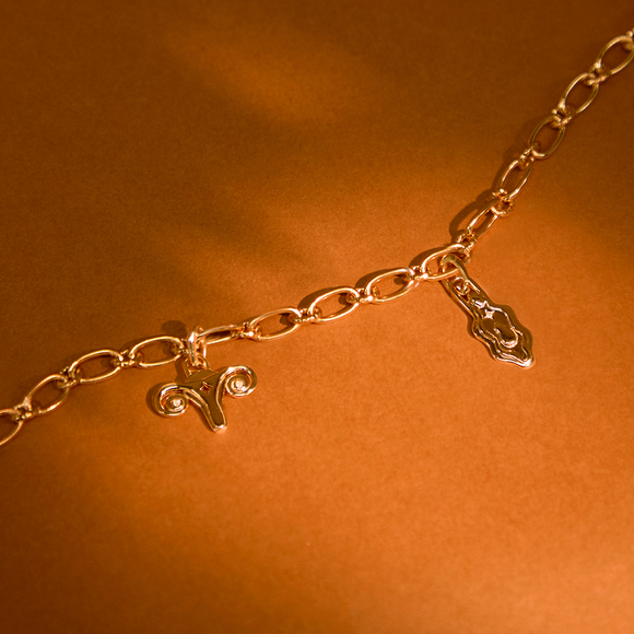 What_Included_-_Charms_Mob-Astrid & Miyu