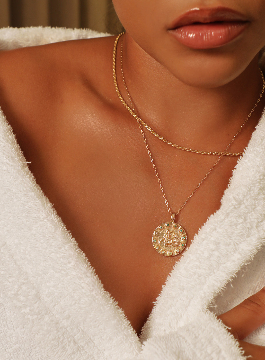 graphics8_98438cf4-60a9-40bc-adaf-4f0f9e615a04-Astrid & Miyu