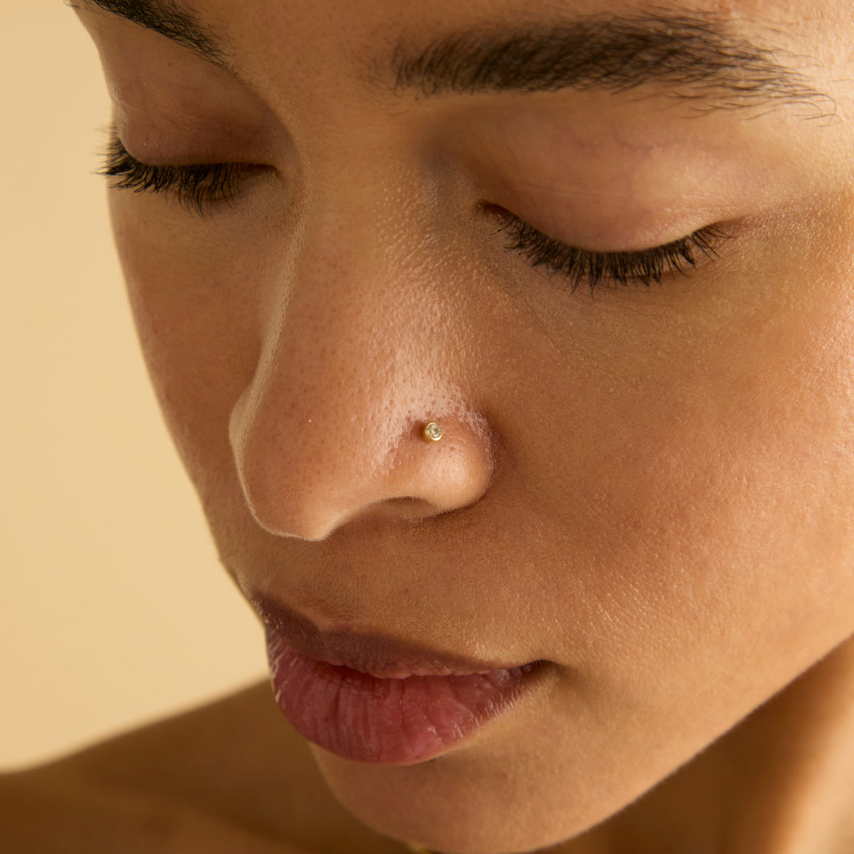 April White Topaz - Topaz Gem Piercing Stud in Solid Gold - - Astrid & Miyu