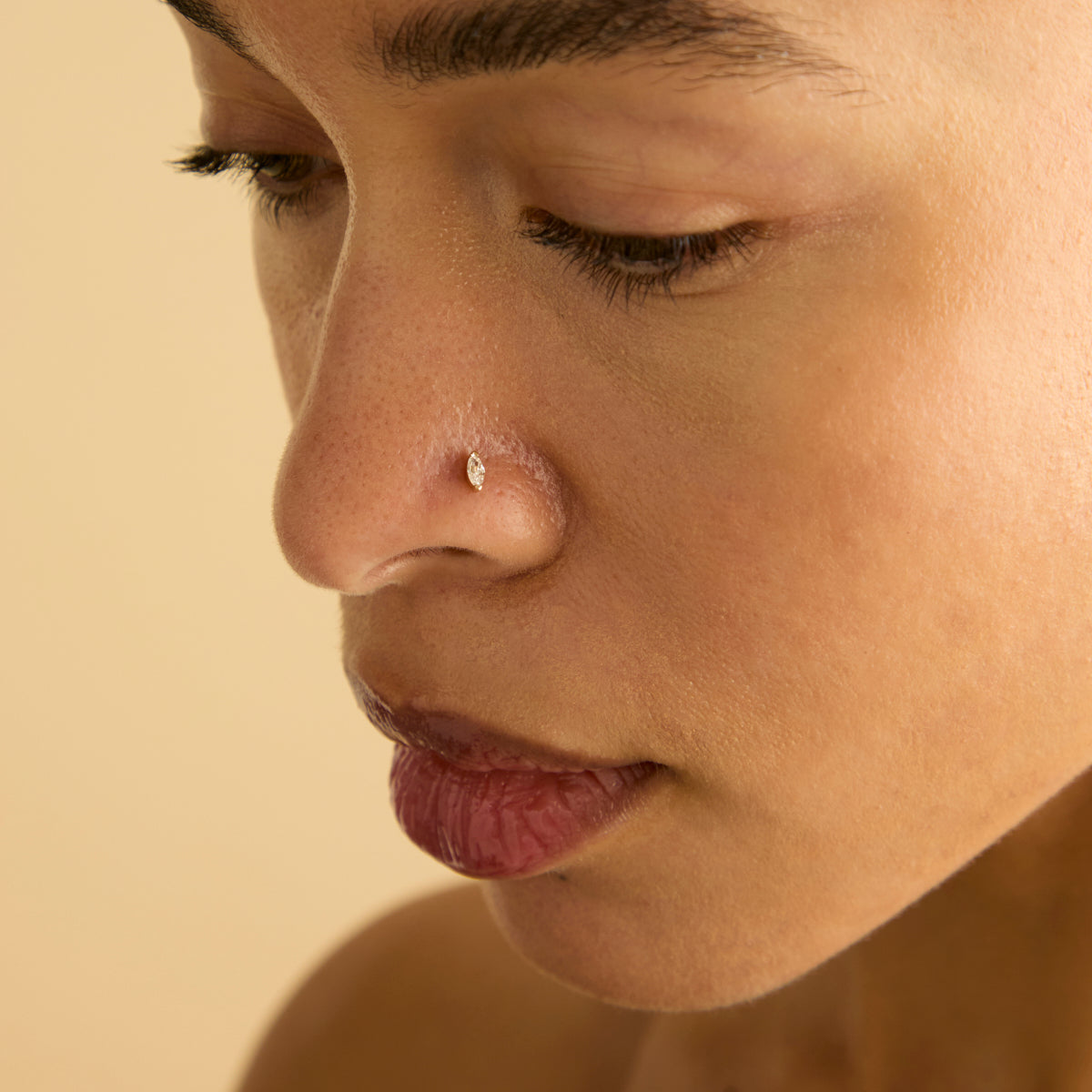 April White Topaz - Topaz Marquise Piercing Stud 6mm in Solid Gold - Piercing Stud - Astrid & Miyu