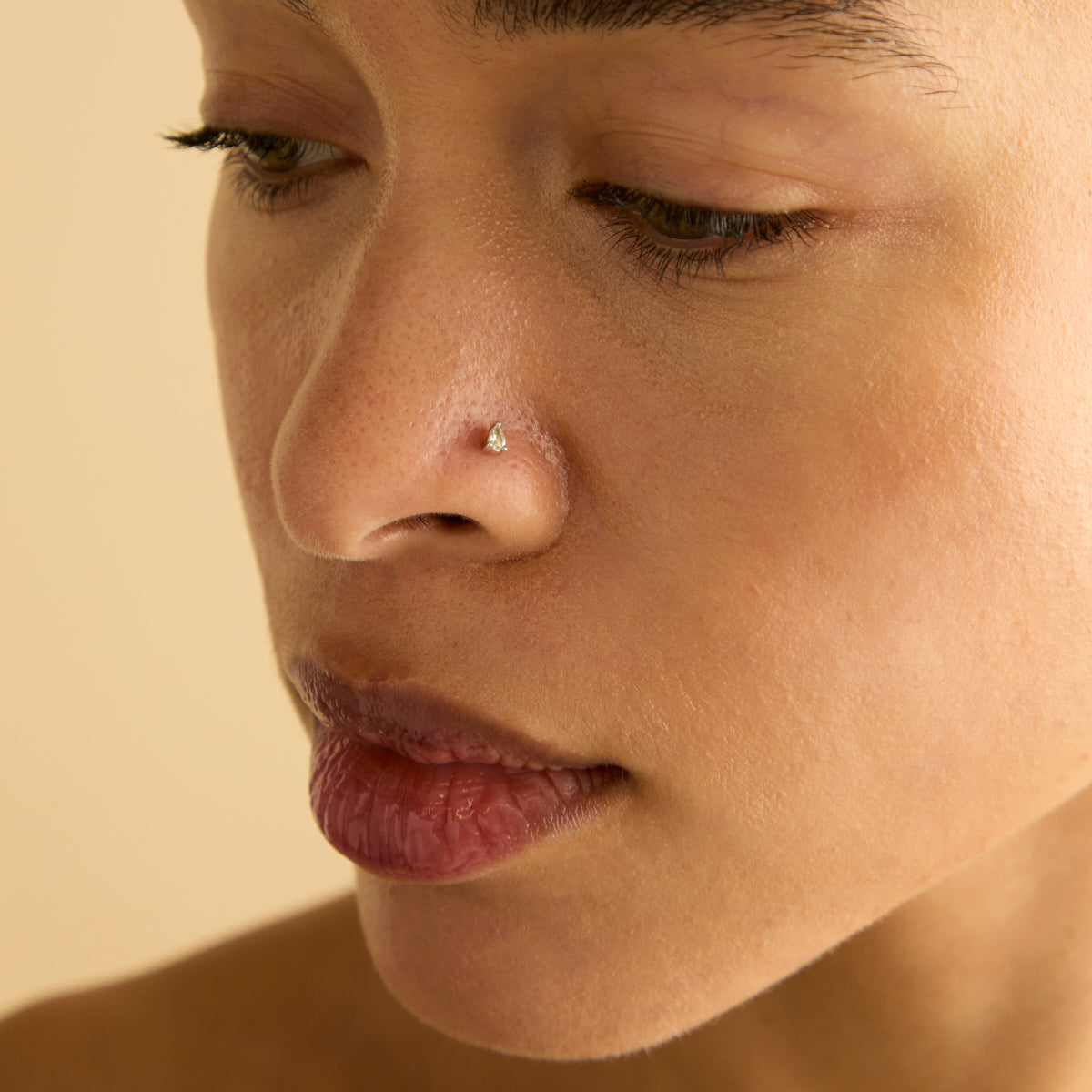 April White Topaz - White Topaz Pear Piercing Stud in Solid White Gold - Piercing Stud - Astrid & Miyu