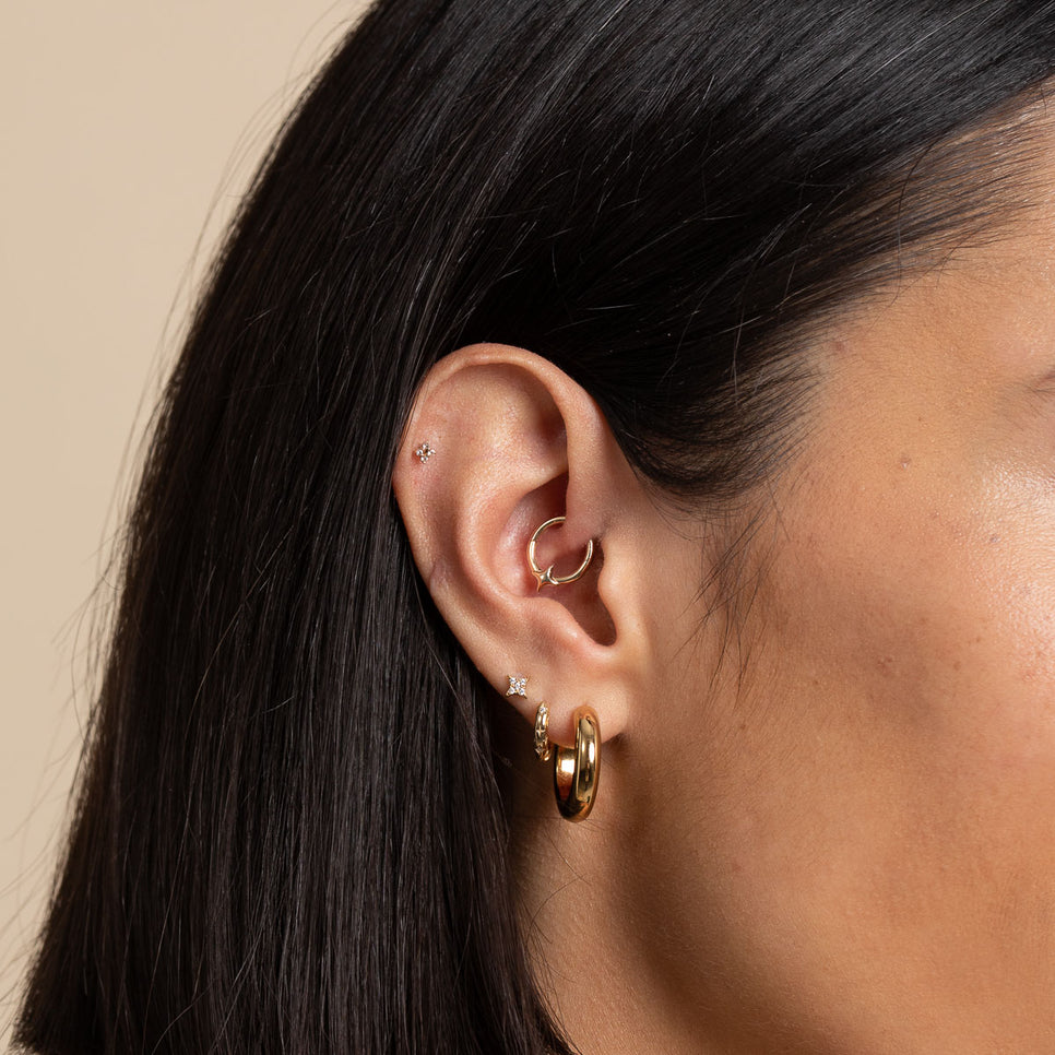 Daith Piercing Jewellery - Cosmic Star Daith Hoop in Solid Gold - Daith Piercing Hoop - Astrid & Miyu