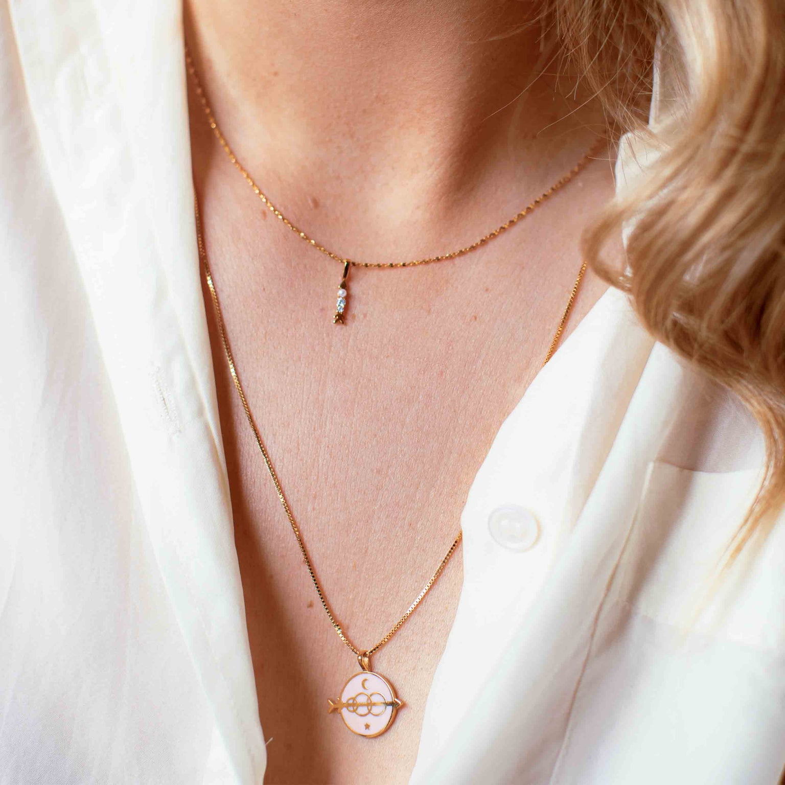 Arrow Necklace Charm in Gold on fine twist chain\