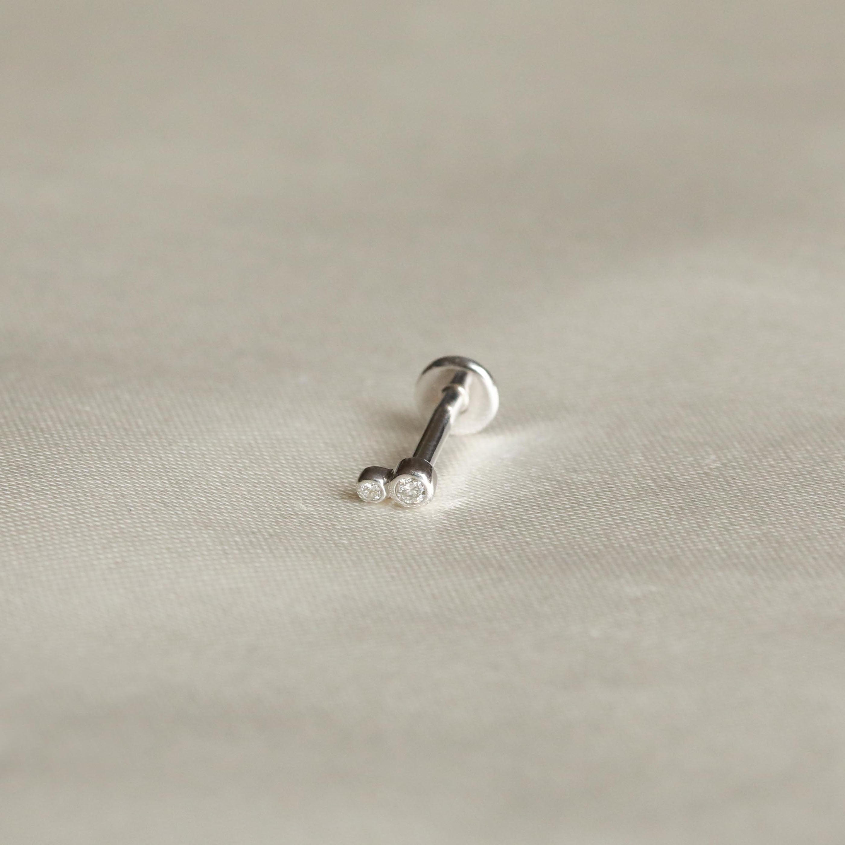 April White Topaz - Solid White Gold Double Topaz Piercing Stud - Piercing Stud - Astrid & Miyu